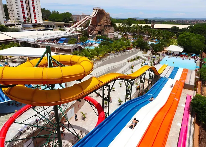 Piazza Diroma Com Acesso Ao Acqua Park